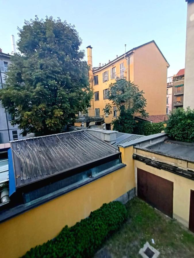 Relaxing Apartment In The Heart Of Milan Exterior photo